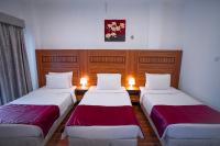 AL KARNAK HOTEL - BRANCH客房内的一张或多张床位
