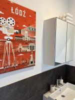 Apartament I LOVE PIOTRKOWSKA z wielkim lustrem, balkonem i klimatyzacją平面图