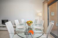 #154 V2 Vila Branca 54 by Home Holidays的休息区