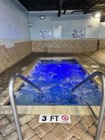 Oceanfront 2BR King Suite Atlantica Resort平面图