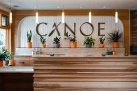 Hotel Canoe and Suites的证书、奖牌、标识或其他文件