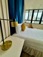 Metro Art Hotel客房内的一张或多张床位