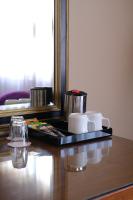 Marwa Palace Hotel Cairo的咖啡和沏茶工具