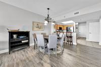 Ariel Dunes I Unit 1209 Gulf view的厨房或小厨房