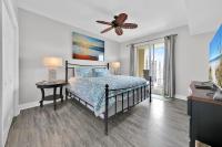Ariel Dunes I Unit 1209 Gulf view客房内的一张或多张床位
