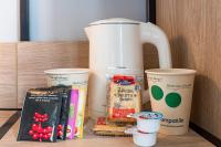 钟楼里昂中央酒店的咖啡和沏茶工具