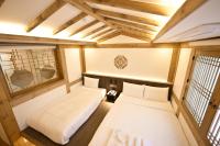 Hanok Hotel DAAM Seoul客房内的一张或多张床位