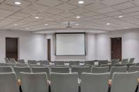 Crowne Plaza Indianapolis-Airport by IHG商务区和/或会议室