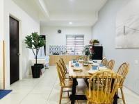 BM大山脚 Double Storey Terrace Autocity Alma Aeon Jusco Nearby的休息区