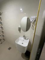 SAFIR BAGHDAD HoTEL的一间浴室