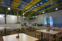 巴提卡巨港酒店餐厅或其他用餐的地方