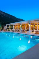 Ölüdeniz Blu Luxury Unique Hotel - Adults-Only内部或周边的泳池
