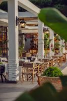 Ölüdeniz Blu Luxury Unique Hotel - Adults-Only餐厅或其他用餐的地方