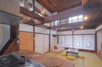 昭和レトロが息づく狐白庵的休息区