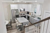 Pier View - Spacious Home Sleeps 8 - Pet Friendly的厨房或小厨房