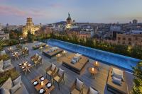 Mandarin Oriental, Barcelona内部或周边的泳池