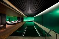Mandarin Oriental, Barcelona内部或周边的泳池