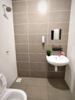 AA Homestay Bandar Mahkota Banting的一间浴室