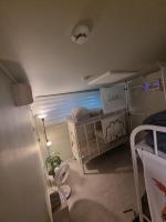 Four Seasons House (Female only)客房内的一张或多张床位