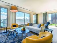Rixos The Palm Hotel &amp; Suites - Ultra All Inclusive的休息区