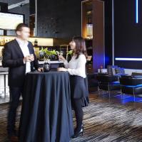 入住枫叶广场乐日耳曼集团酒店的客人