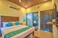 The Balaji inn Baga客房内的一张或多张床位