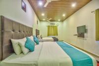 The Balaji inn Baga客房内的一张或多张床位