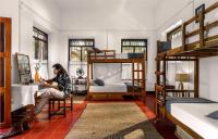Dutch Square Hostel客房内的一张或多张床位