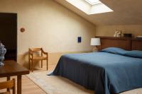 Hôtel du Couvent, a Luxury Collection Hotel, Nice客房内的一张或多张床位