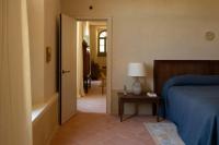 Hôtel du Couvent, a Luxury Collection Hotel, Nice客房内的一张或多张床位