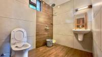 Dutch Square Hostel的一间浴室