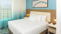 Holiday Inn Club Vacations Myrtle Beach Oceanfront客房内的一张或多张床位