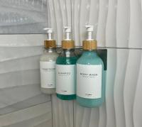 Luxe by the Sea - 5-Star Beachfront Escape平面图