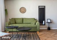 Luxury Apartments And Studios At Sea Side By Rently的休息区