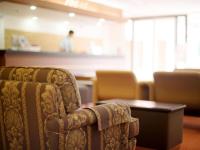 Tateyama Kokusai Hotel的休息区