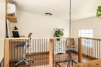 Cozy Coop Casita - Lake Travis-Hot Tub-Tiny House平面图