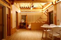 Hanok stay Mokhyang的休息区