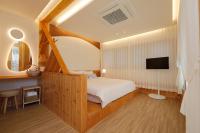 Hanok stay Mokhyang客房内的一张或多张床位