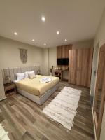 SEQUOIA Pyramids View客房内的一张或多张床位