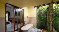 Uma Jala Villa Ubud的一间浴室