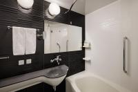 Four Points Flex by Sheraton Nagoya Station的一间浴室
