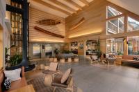 Hotel Canoe and Suites的休息区