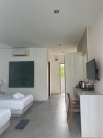 Lanta Corsica Hotel客房内的一张或多张床位