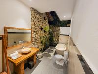 Uma Jala Villa Ubud的一间浴室