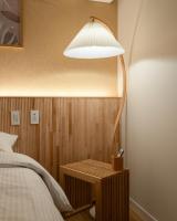 Tokyo Modern Stay Shinjuku客房内的一张或多张床位