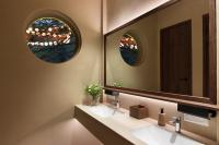 Chuanxing Yinli Hotel Chengdu Kuanzhai Alley Branch, with free welcome wine and afternoon tea的一间浴室