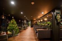 The Pathmaker Hotel的休息区