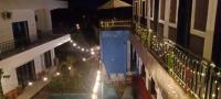 Ceria House Ungasan Uluwatu内部或周边的泳池