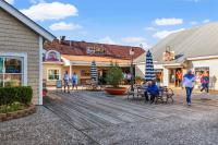 入住Cozy Beachside Bungalow Studio Ideal for Couples的客人