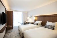 Courtyard by Marriott Edinburgh West客房内的一张或多张床位